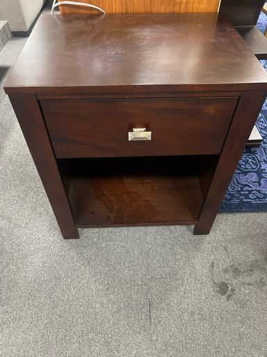 1 Drawer Nightstand